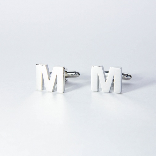 картинка Запонки "Буква «M»" от магазина  ВсемЗапонки